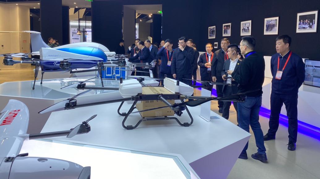 中国邮政强势入局!亿元注册资本开启低空经济新篇章(图1) 中国邮政强势入局!亿元注册资本开启低空经济新篇章(图1)