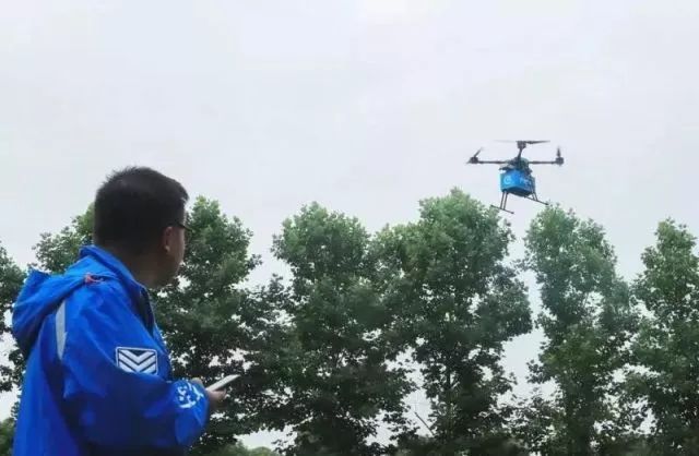 北京惊现“空中外卖侠”,首单直飞八达岭长城!(图5) 北京惊现“空中外卖侠”,首单直飞八达岭长城!(图5)