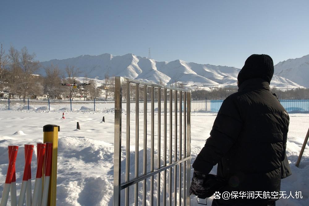 低空经济人才缺口巨大,新疆CAAC飞手迎来就业春天(图1) 低空经济人才缺口巨大,新疆CAAC飞手迎来就业春天(图1)