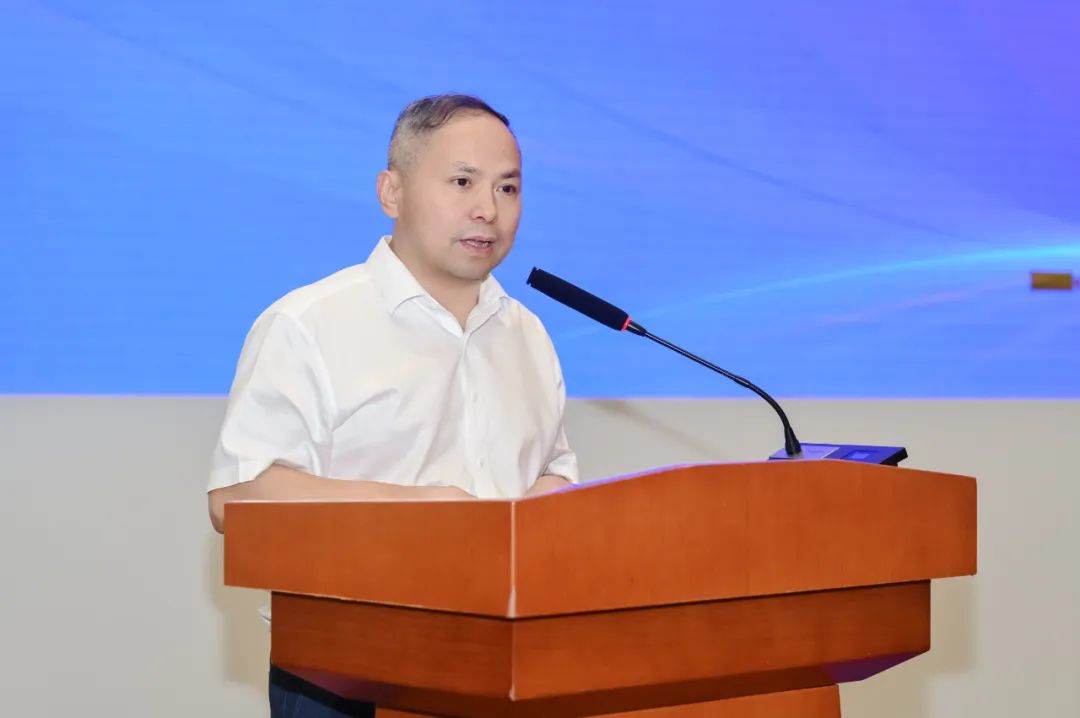 湘鄂携手共绘低空经济新蓝图 2025湖南低空博览会首场专题推介会在武汉成功举行(图2)