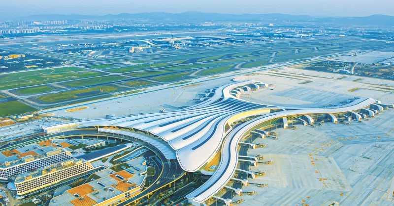 白云临空产业发展加速催生国际枢纽门户新形象(图1)