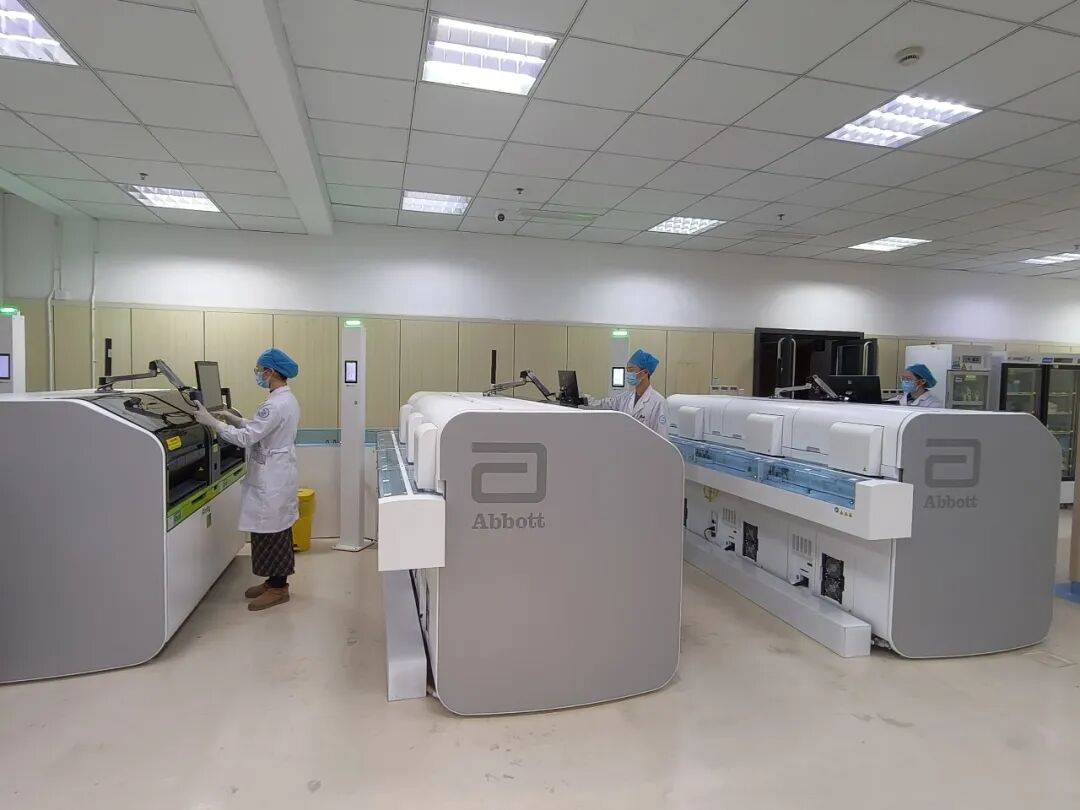 “空中直达” !开化医疗立体转运网络全面运行(图2) “空中直达” !开化医疗立体转运网络全面运行(图2)