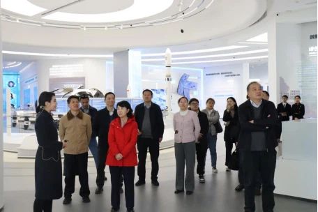 河南省统计局调研组到黄埔区 调研低空经济发展情况(图2) 河南省统计局调研组到黄埔区 调研低空经济发展情况(图2)