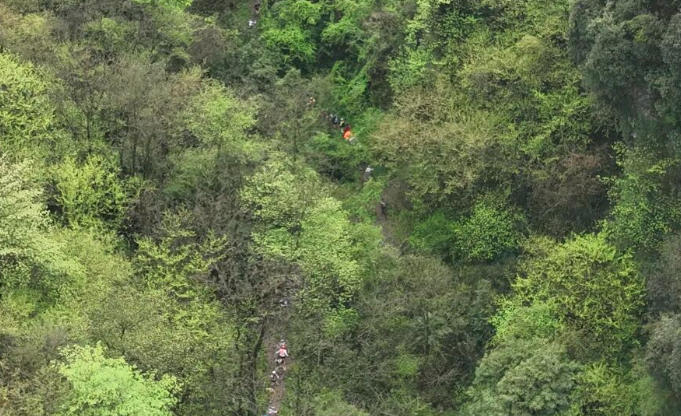 纵横股份“天空之眼”护航熊猫蜀道山超级越野赛