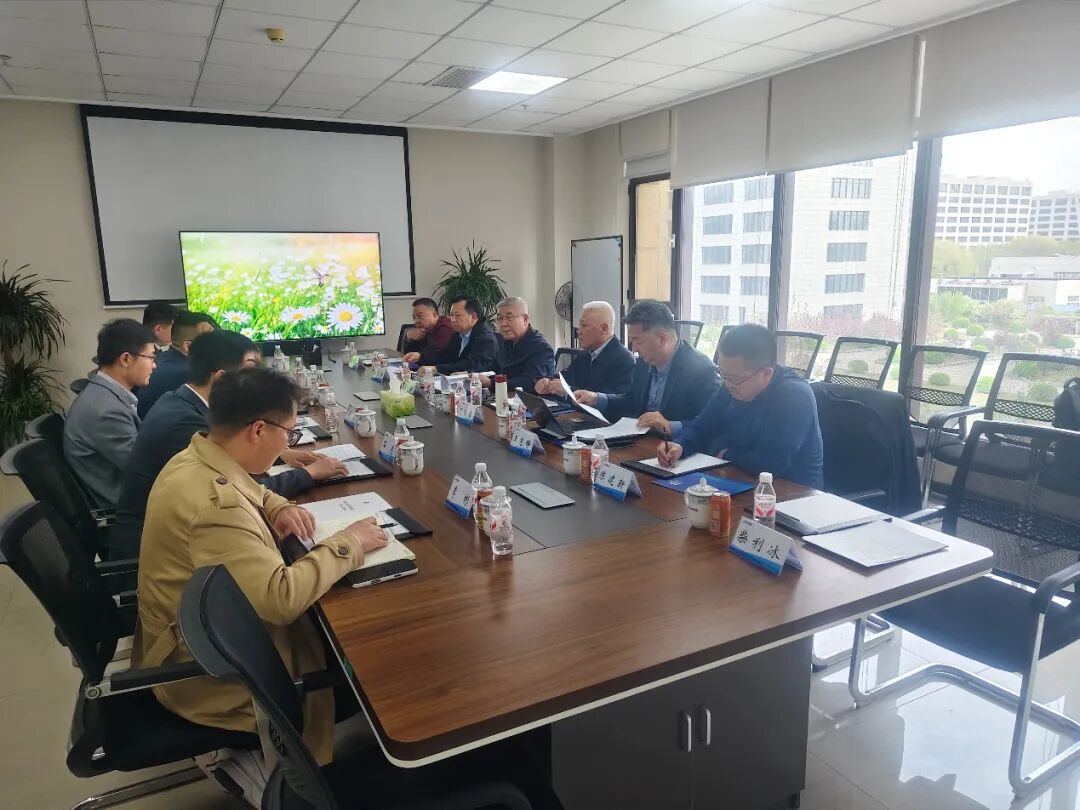 中国信息协会低空经济分会会长熊朝一行莅临中科星图调研交流(图2) 中国信息协会低空经济分会会长熊朝一行莅临中科星图调研交流(图2)