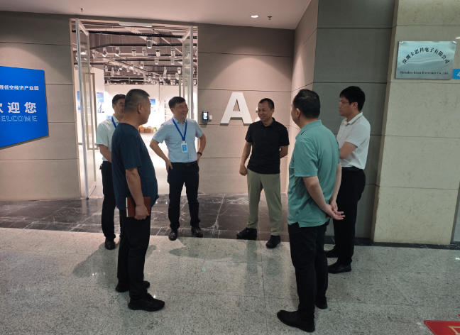 盐田区低空经济专班走访辖区企业，精准服务助企发展(图1)