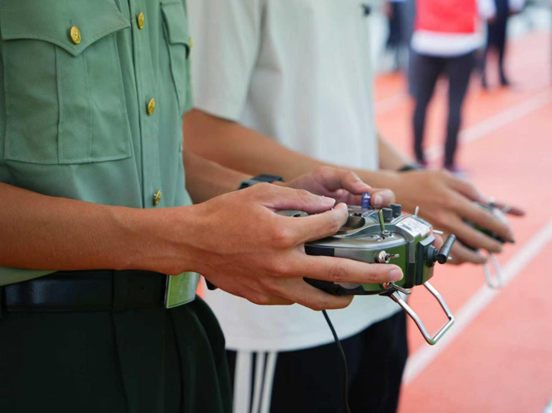 花都:科技拥军结硕果 低空经济耀花都(图1) 花都:科技拥军结硕果 低空经济耀花都(图1)