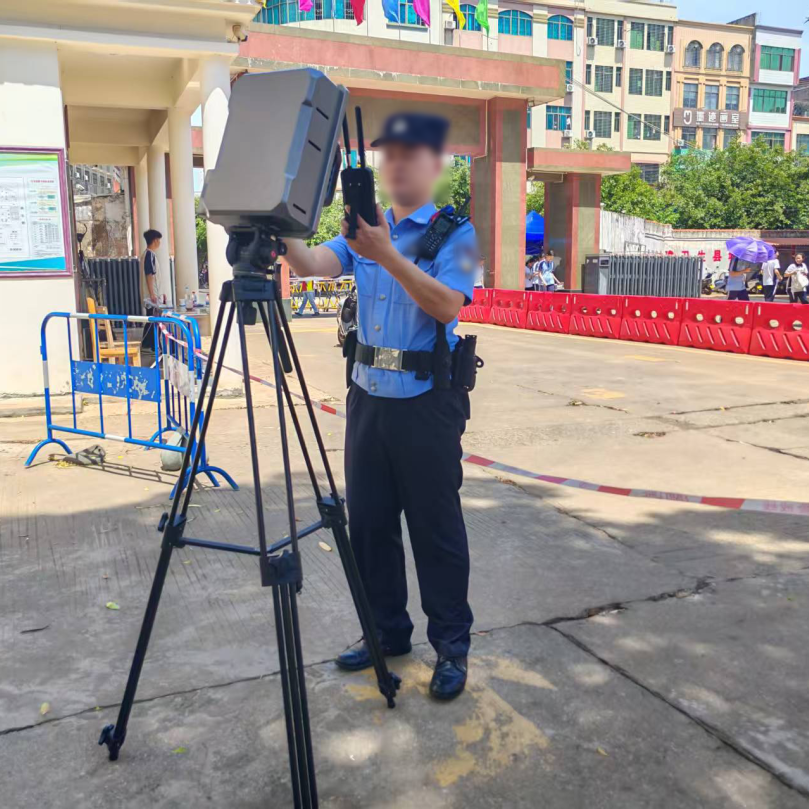 保护每一个梦想起航 l 历正科技圆满完成多地高考低空安全保障任务(图2) 保护每一个梦想起航 l 历正科技圆满完成多地高考低空安全保障任务(图2)
