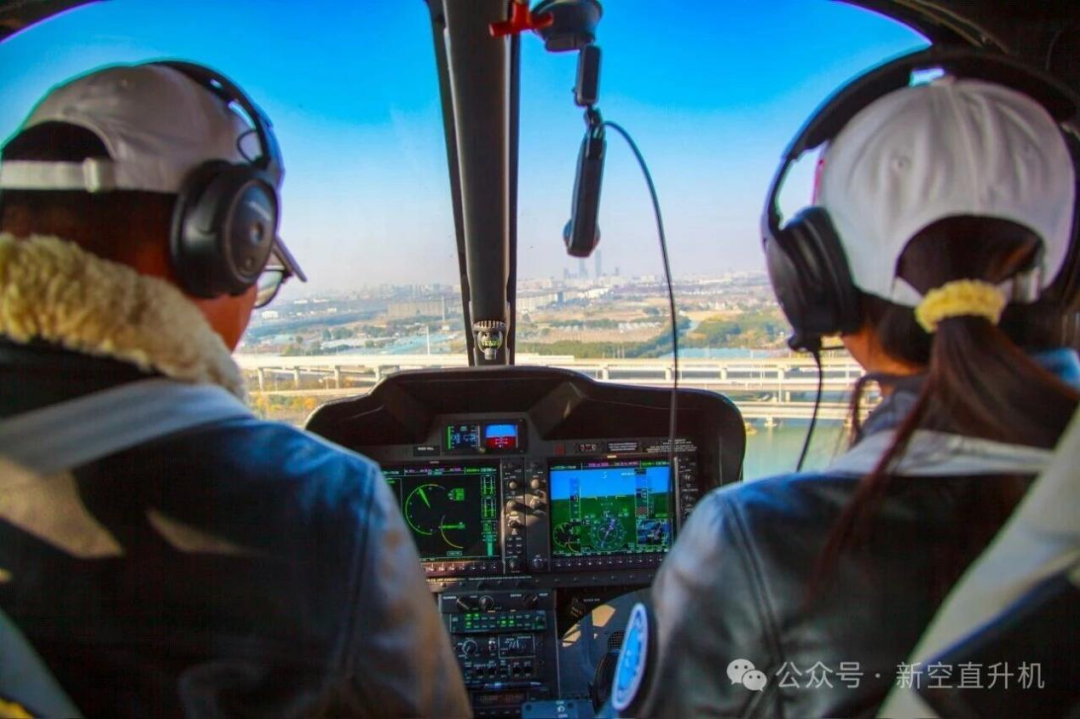 新空以“时间机器”为支点,补社会不足、链百姓出行,织密长三角45区县一小时低空交通网——专访新空直升机董事长曹新田丨低空大咖谈(图6) 新空以“时间机器”为支点,补社会不足、链百姓出行,织密长三角45区县一小时低空交通网——专访新空直升机董事长曹新田丨低空大咖谈(图6)