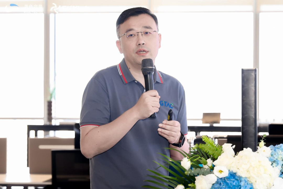 蓝色向量发布IIS智能集成系统架构,推动中国eVTOL产业围绕软件定义飞机与开放式电子电气架构共建开放生态丨低空企业(图7) 蓝色向量发布IIS智能集成系统架构,推动中国eVTOL产业围绕软件定义飞机与开放式电子电气架构共建开放生态丨低空企业(图7)