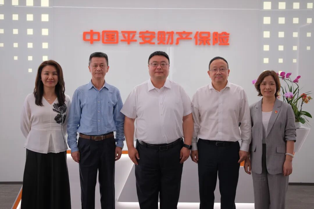 技险融合,共护低空丨羚控科技与平安产险签署战略合作协议,共推低空经济安全发展(图1) 技险融合,共护低空丨羚控科技与平安产险签署战略合作协议,共推低空经济安全发展(图1)