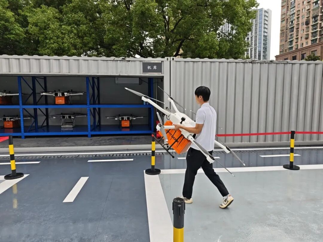防汛抗台第一线丨杭州低空公司全力打响防台抗台“主动仗”(图6) 防汛抗台第一线丨杭州低空公司全力打响防台抗台“主动仗”(图6)