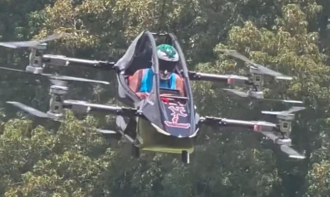 YIVTOL S-ZERO完成美国首批客户的交付和培训