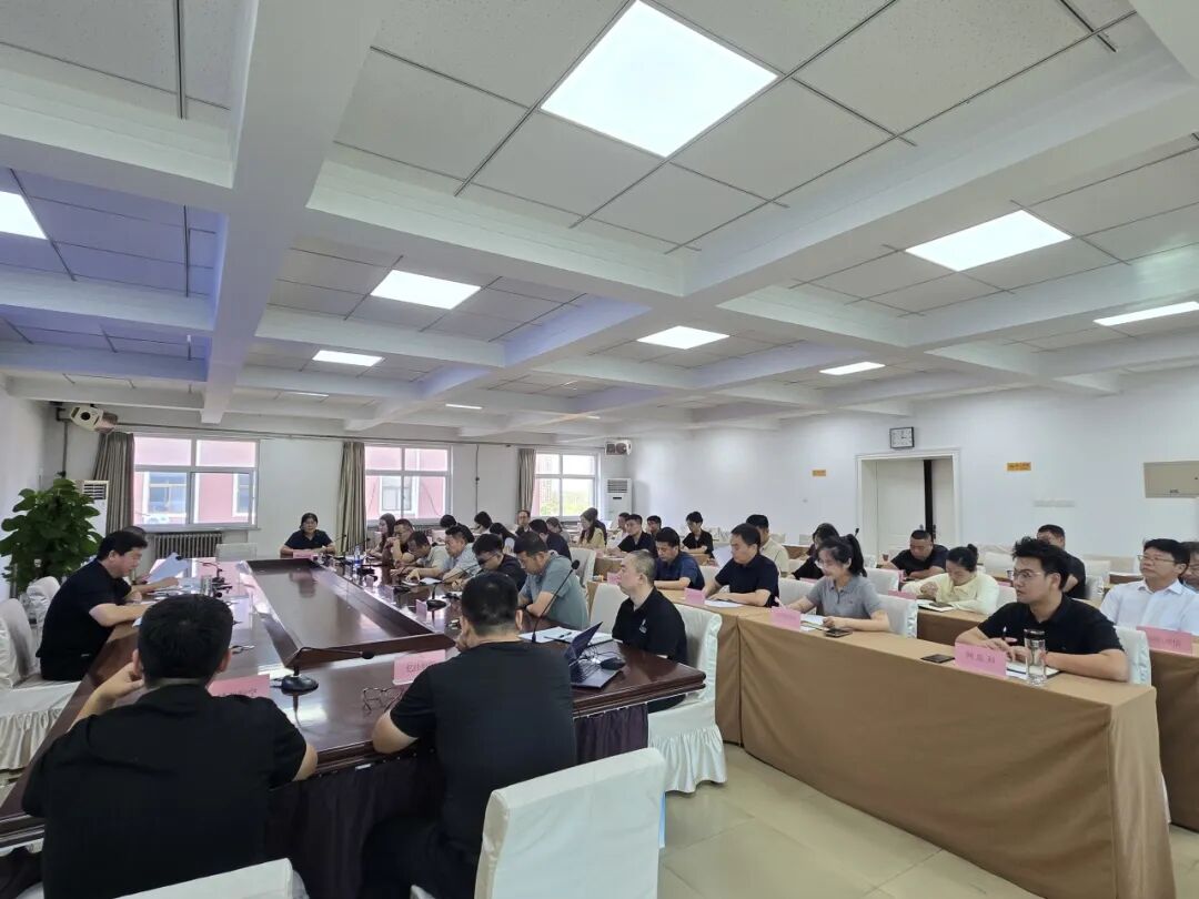 保定市市场监督管理局“点单式”服务助力低空经济发展(图2) 保定市市场监督管理局“点单式”服务助力低空经济发展(图2)