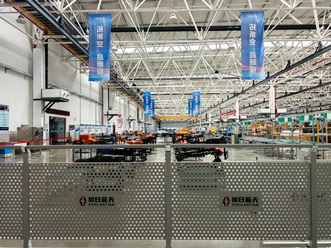 襄阳低空经济加速起飞：从实训场到空中外卖，旭日蓝天正把技术优势变成城市服务(图5)