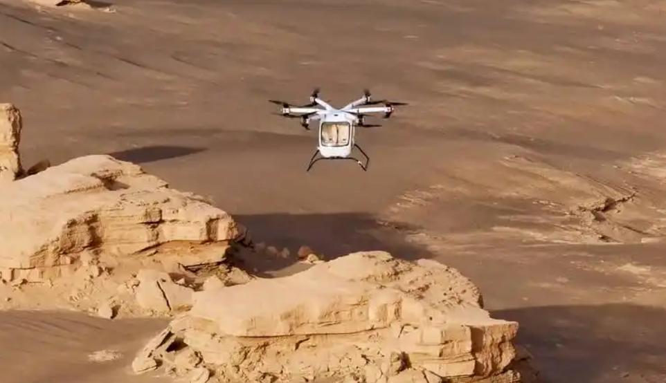 30米到50米高度环绕飞行:GOVY AirCab在敦煌完成首次公开演示(图1) 30米到50米高度环绕飞行:GOVY AirCab在敦煌完成首次公开演示(图1)